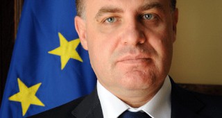 Министър Найденов ще проведе среща с новия еврокомисар по земеделие Дачиан Чиолош