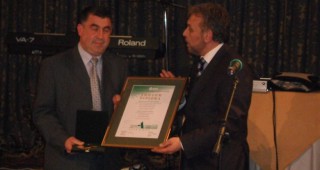 Зам.-министър д-р Цветан Димитров връчи наградата за Български иновационен продукт на АГРА 2010