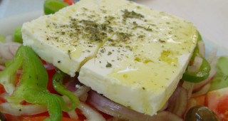 Голяма част от потребителите са доволни от качеството на българското саламурено сирене