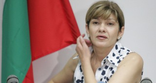 Министър Караджова ще участва в откриването на форум Топлоенергетика и климат
