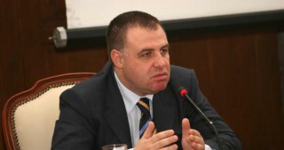 Министър Найденов ще участва на Празника на биологичната ягода