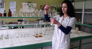 Повече от 360 пестицида в храните ни ще контролира лаборатория в Пловдив