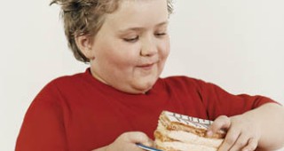 Децата, които се хранят с вредни храни - застрашени от алергии