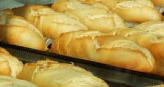 Хлябът поскъпва с 10 ст. в София
