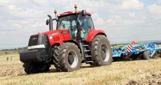 Ново поколение трактори на CASE IH в сериите Magnum, Quadtrac, Steiger® и Puma CVX