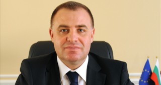Министър Найденов подписа споразумение с Българския ветеринарен съюз