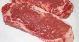 Ветеринари хванаха 900 кг нелегално добито говеждо месо с фалшиви печати