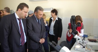 Новата лаборатория за фитосанитарен контрол в Бургас е част от бъдещата Агенция по храните