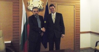 Зам.-министър Цветан Димитров се срещна с посланика на Чехия