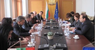 България предлага регионална структура за управление на рибните ресурси в Черно море