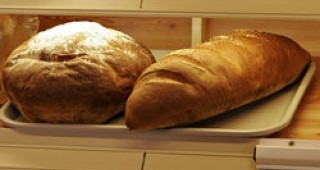 Хлябът за ден-два хваща плесен
