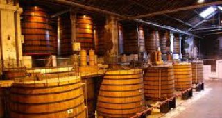Роспотребнадзор е бракувал през 2010 г. над 2.2 млн. литра вино и коняк от Молдова