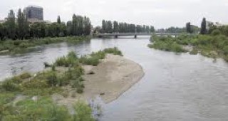 България пише стратегия за превенция от наводненията