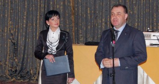 Министър Мирослав Найденов връчи награди по време на Международната селскостопанска изложба Агра 2011