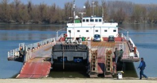Европейски глоби заплашват страната ни заради ферибота Силистра-Кълъраш