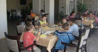 Агенцията за безопасност на храните провери столично училище заради хранително натравяне на деца