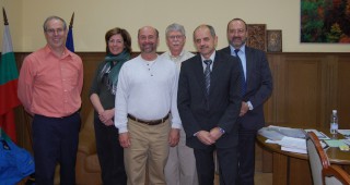 Зам.–министър Костов се срещна с представители от Орегонския университет
