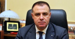 Министър Мирослав Найденов ще открие предприятие за преработка на плодове и зеленчуци в Пазарджик