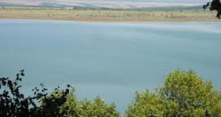 Замърсяване на Рабишкото езеро