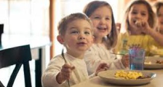 Наредба предвижда хранене по пет пъти на ден в детските градини