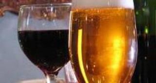 Български учени: Виното и бирата са по-полезни от зеленчуците