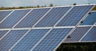 Община Казанлък ще има на своя територия най-голямата фотоволтаична система в Европа