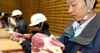 Японски потребители и търговци на говеждо месо търсят частни центрове, за да го тестват за радиация