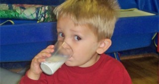 От 1 септември започва прием по европейската схема Училищно мляко
