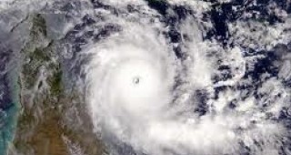 Новa тропическа буря се заражда в Атлантическия океан
