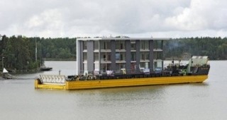 Във Финландия създадоха плаваща сграда
