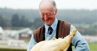 Британски пенсионер отгледа уникална луковица на лук