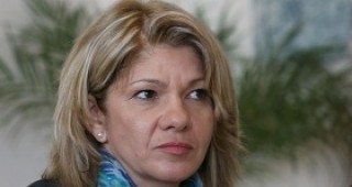 Министър Нона Караджова проведе среща с кметове и представители на над 16 общини