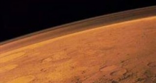Откриха водни пари в атмосферата на Марс