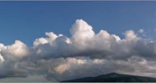 Днес над Западна и Централна България ще се развие значителна купеста и купесто-дъждовна облачност