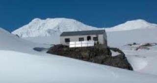 Вятърни генератори ще захранват с електричество българската антарктическа база на остров Ливингстън
