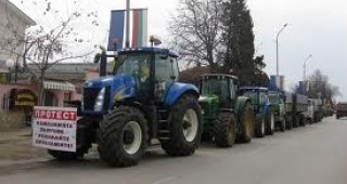 Радослав Христов: Машините на земеделците са спрени по местата, където са стигнали