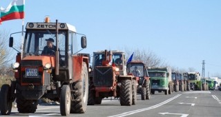 Пловдивските зърнопроизводители закъсняха за началния час на протеста