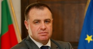 Министър Найденов ще се срещне с представители на големите търговски вериги за цената на яйцата