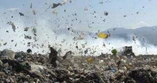 В предградията на Мексико закриват най-голямото сметище в света