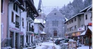 Западна Австрия е блокирана от снега