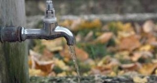Водата в Шумен все още е негодна за пиене