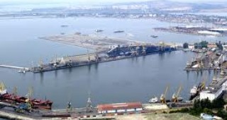 Система за екологичен мониторинг на въздуха и водата ще заработи в пристанище Бургас