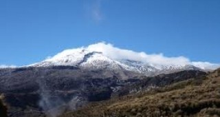 Колумбия обяви тревога за зоните по поречията на реките заради вулкан