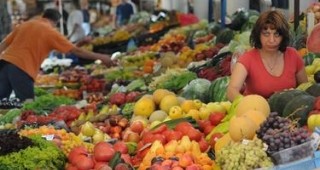 Масирани проверки на зеленчуковата борса в квартал Дружба извършиха инспектори от ОДБХ – София град