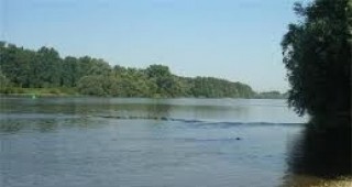 Инспектори на ИАРА Русе са извършили проверка по река Дунав