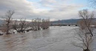 МОСВ предупреди за очаквана висока вълна на 19 и 20 май в долното течение на река Марица