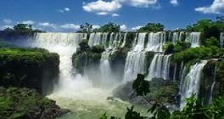 Водопадите Игуасу бяха официално признати за едно от новите седем природни чудеса на света