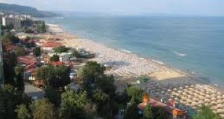 Плажовете на Поморие и Несебър ще бъдат проверени от комисия