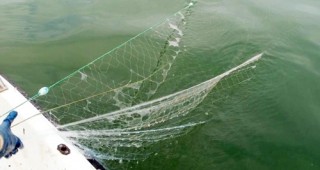 400 метра бракониерски мрежи са иззети от язовир Сопот