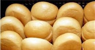 Хлебопроизводители настояват да се намали търговската надценка за хляба